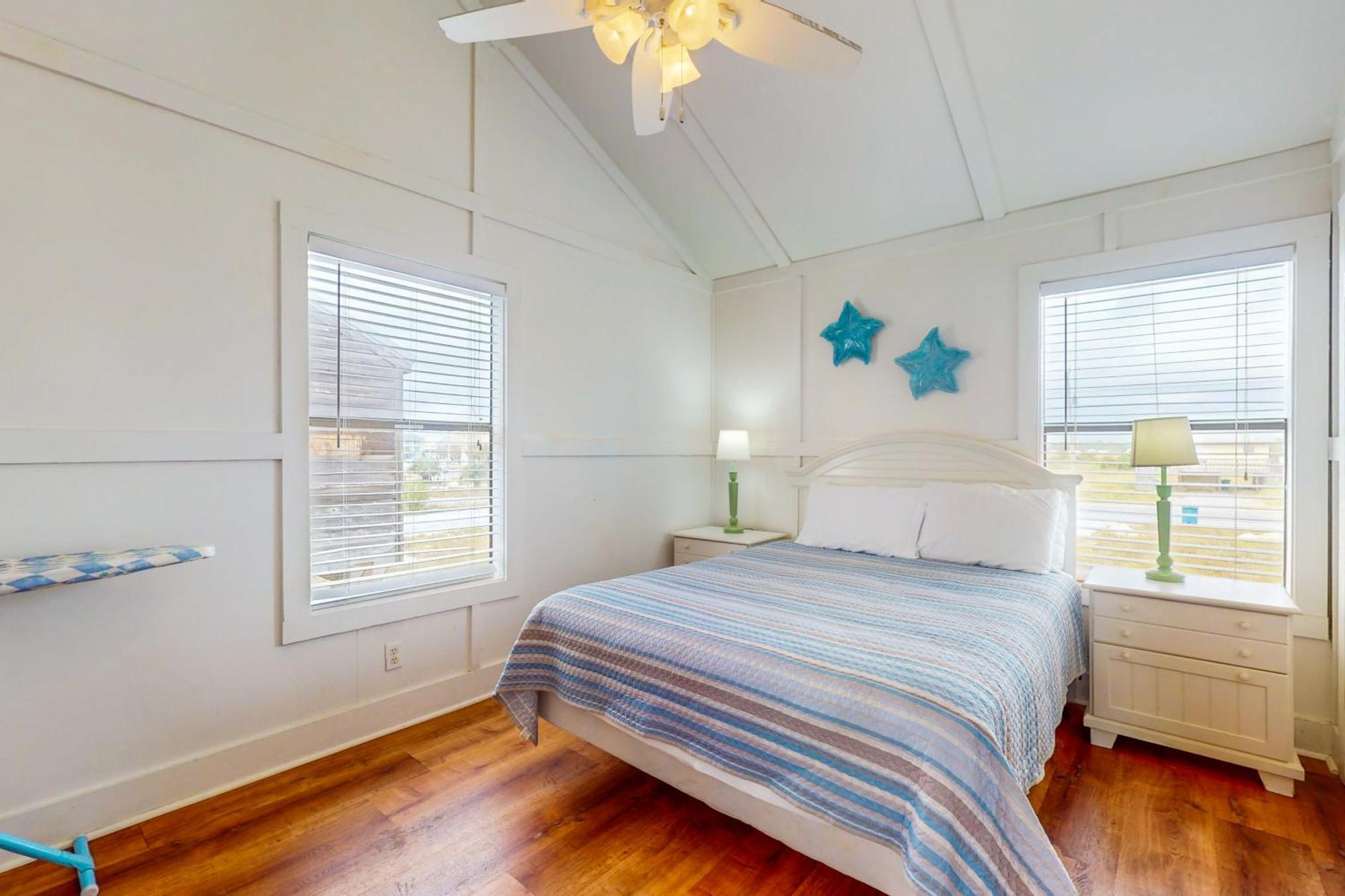 Daydream Hideaway Villa Галф Шорс Екстериор снимка