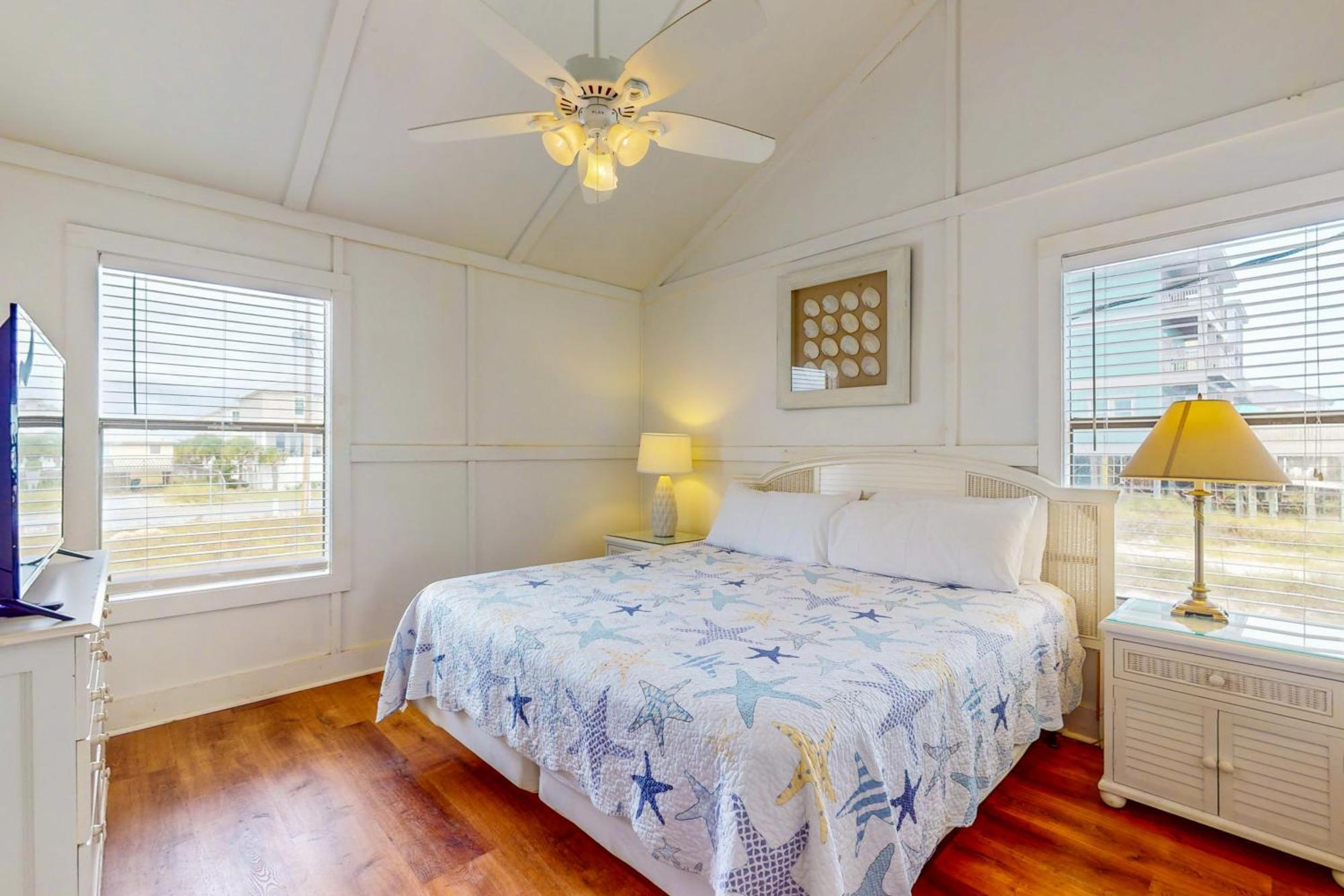 Daydream Hideaway Villa Галф Шорс Екстериор снимка